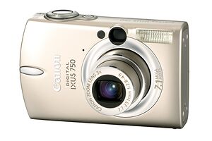 Canon Digital IXUS 750