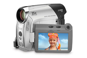 Canon ZR-850