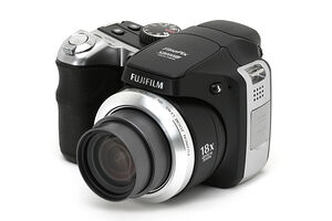 Fujifilm FinePix S8000fd