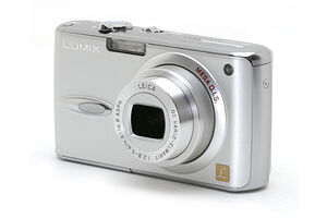 Panasonic Lumix DMC-FX01
