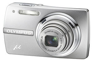 Olympus � 820