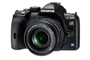 Olympus E-520